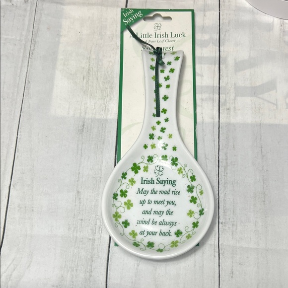 🍀 A Little Irish Luck Spoon Rest – Shamrock Clover Irish Saying – Kitchen Decor - Picture 1 of 7
